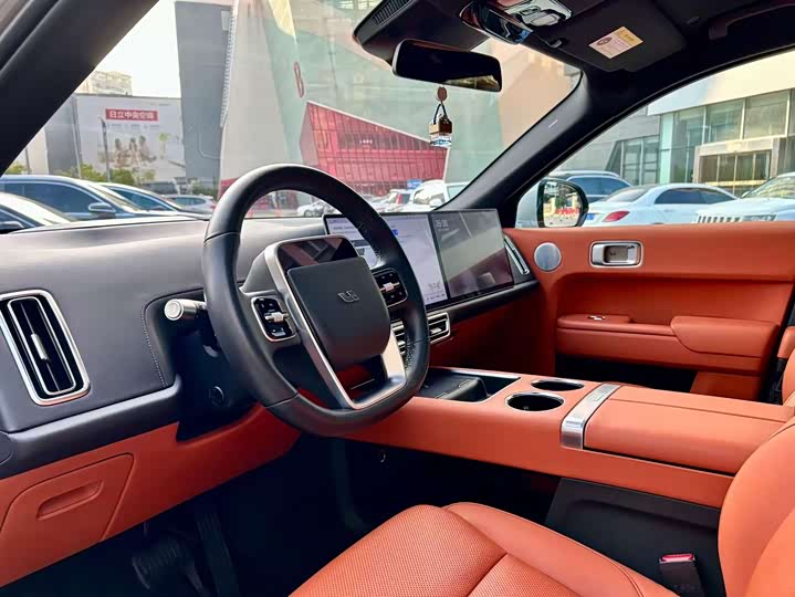 Фото 8 - LiXiang L9