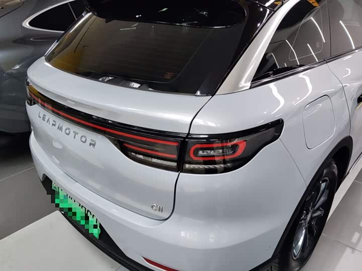 Фото 8 - Leapmotor C11