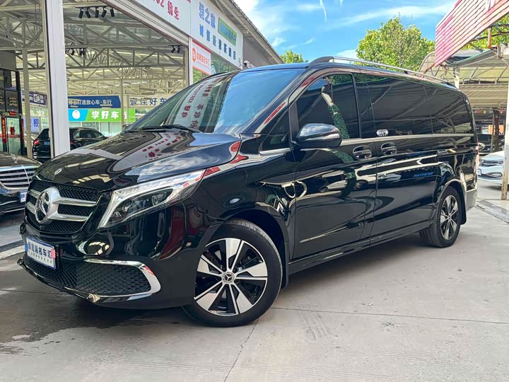 Фото 3 - Mercedes-Benz V-Class