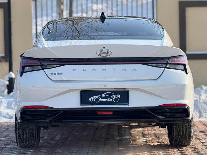 Фото 5 - Hyundai Elantra N line