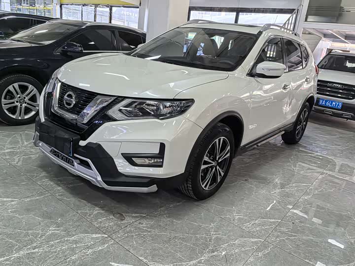 Фото 1 - Nissan X-Trail
