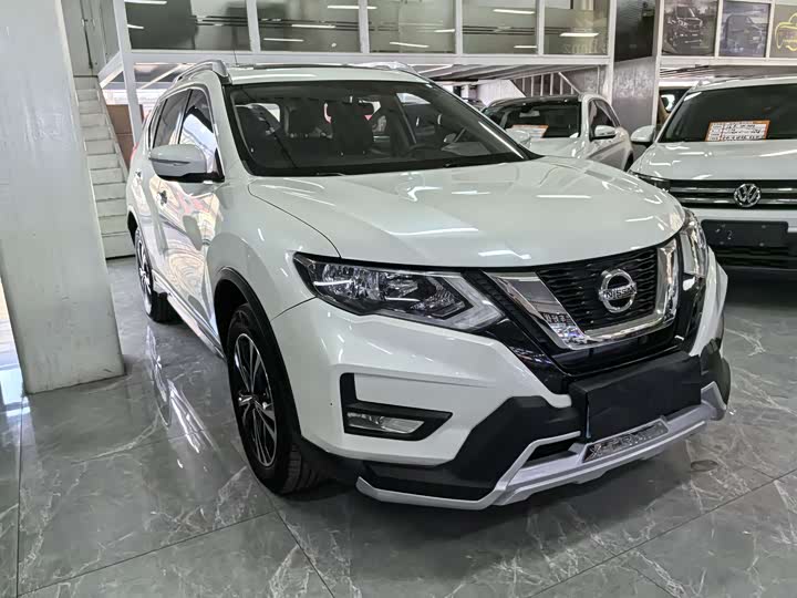Фото 3 - Nissan X-Trail