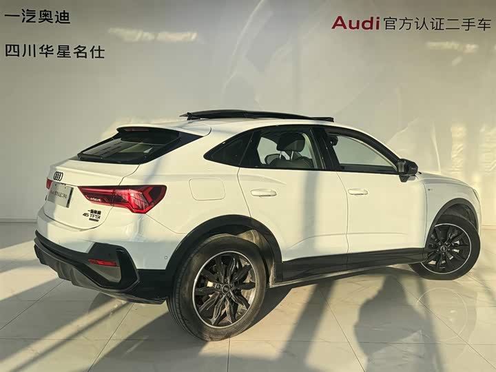 Фото 4 - Audi Q3 Sportback