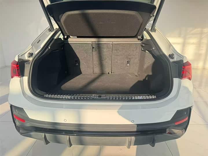 Фото 6 - Audi Q3 Sportback