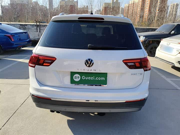 Фото 6 - Volkswagen Tiguan L Pro