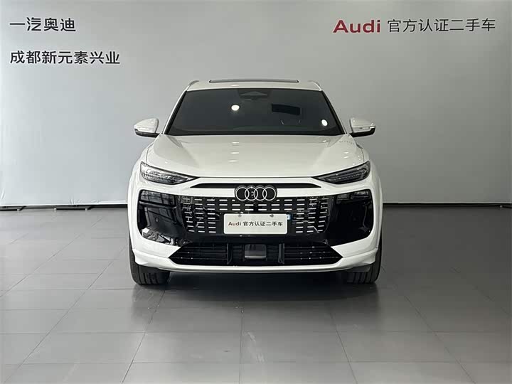 Фото 2 - Audi Q6L e-tron