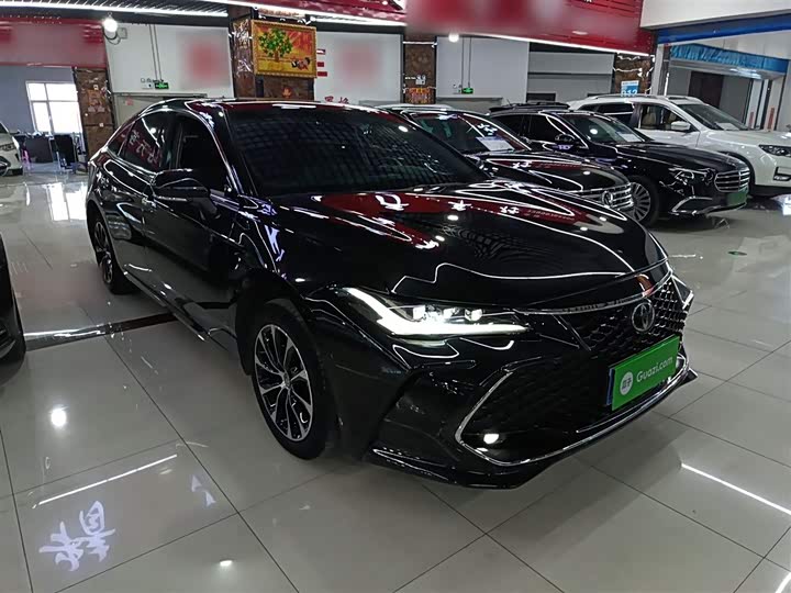 Фото 4 - Toyota Avalon