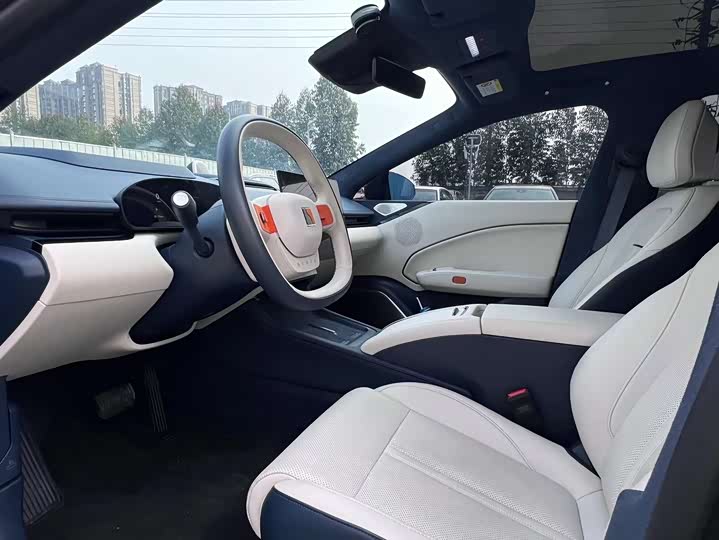 Фото 9 - Zeekr 007