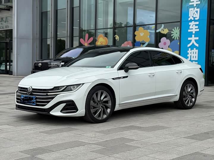 Фото 1 - Volkswagen CC