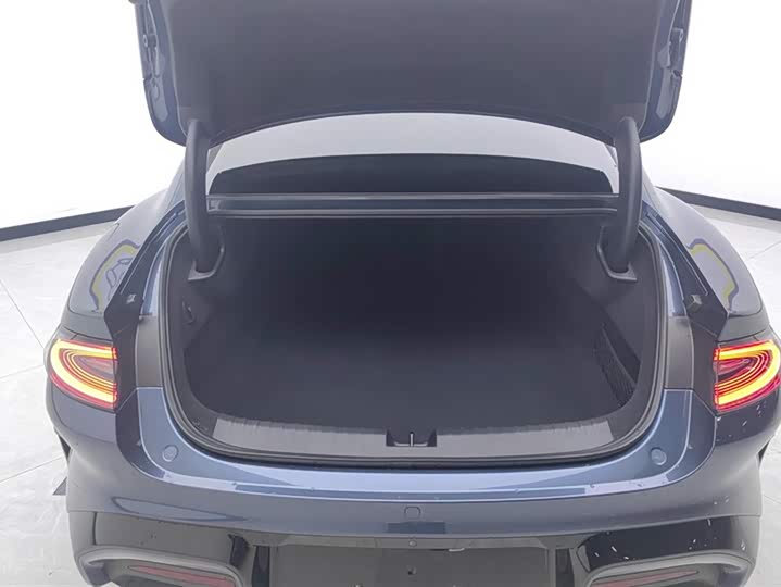 Фото 4 - Xiaomi SU7