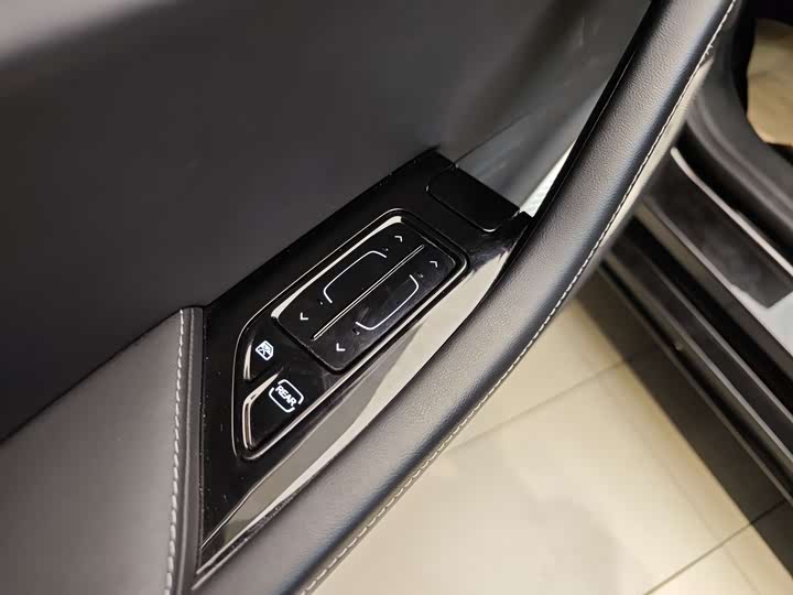 Фото 9 - Hozon S