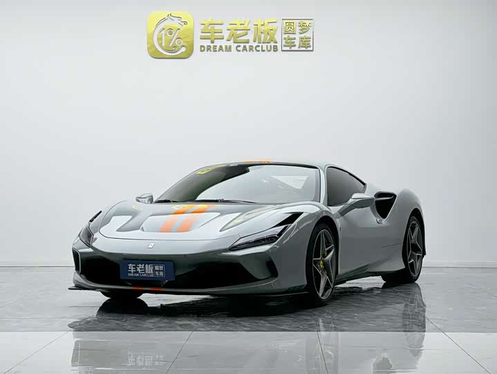 Фото 1 - Ferrari F8