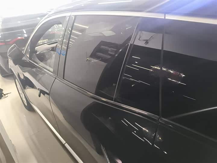 Фото 5 - Nio ES8