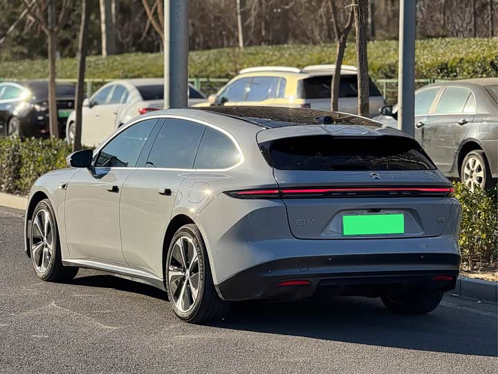 Фото 4 - Nio ET5T