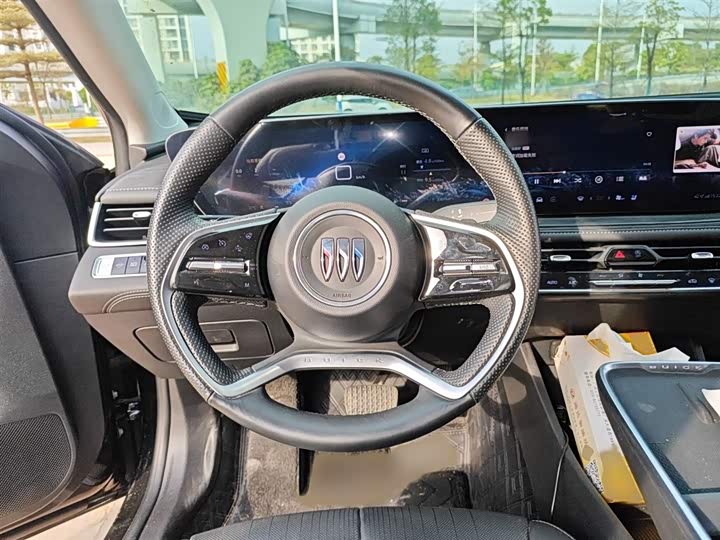 Фото 3 - Buick LaCrosse