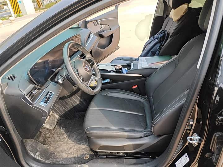 Фото 8 - Buick LaCrosse