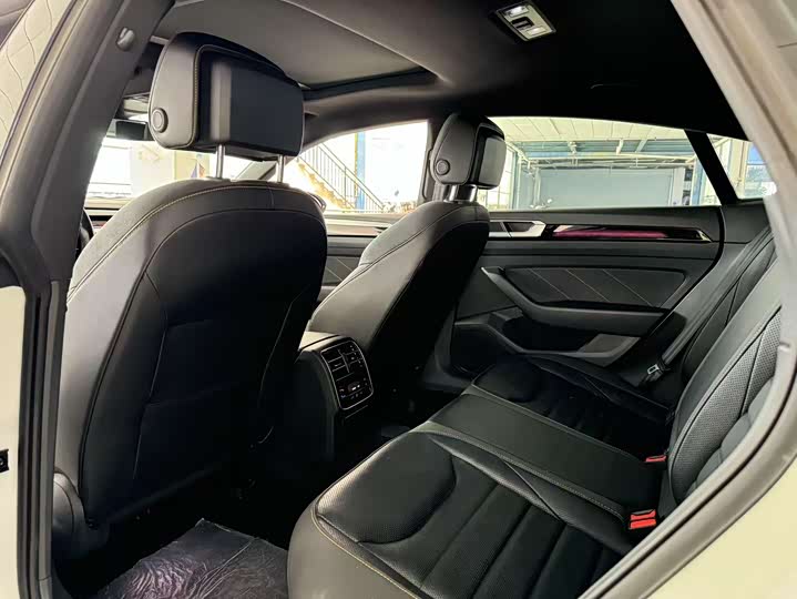 Фото 6 - Volkswagen CC