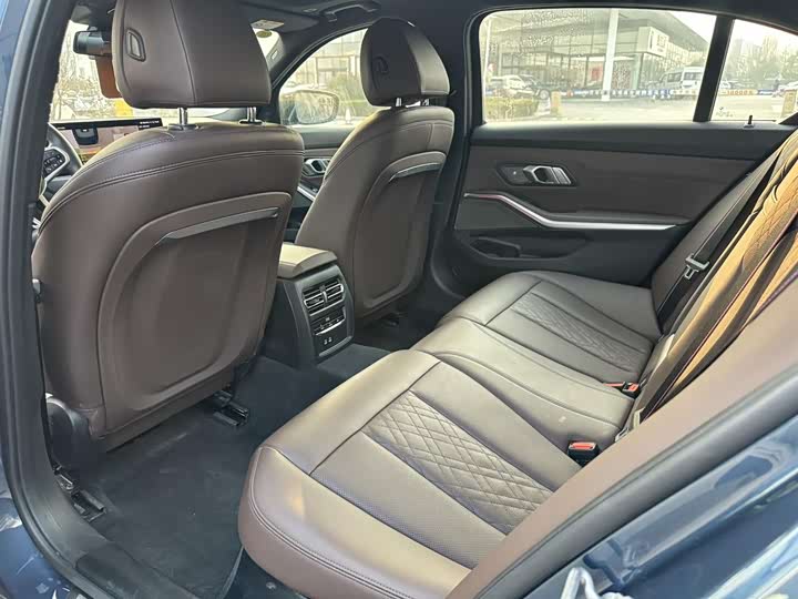 Фото 7 - BMW 3 Series