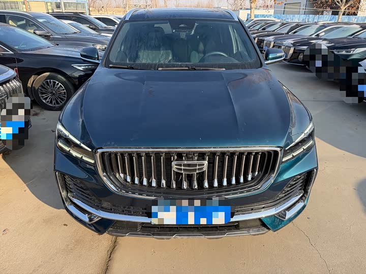 Фото 2 - Geely Monjaro