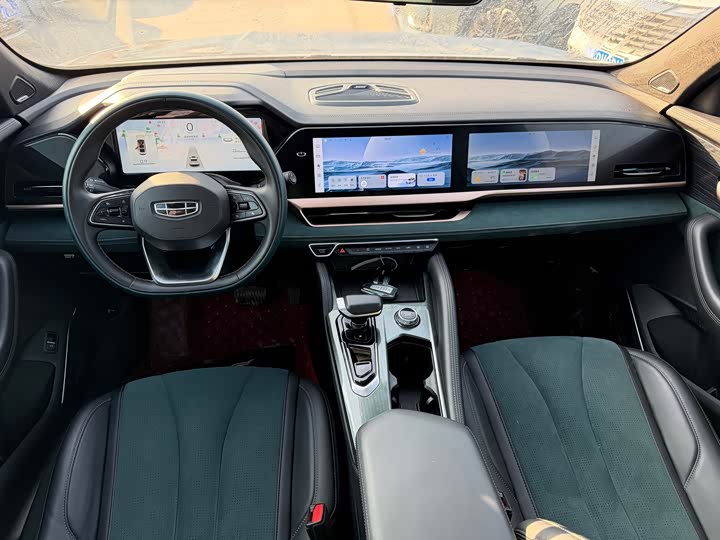 Фото 8 - Geely Monjaro