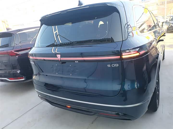 Фото 6 - Changan Deepal S09