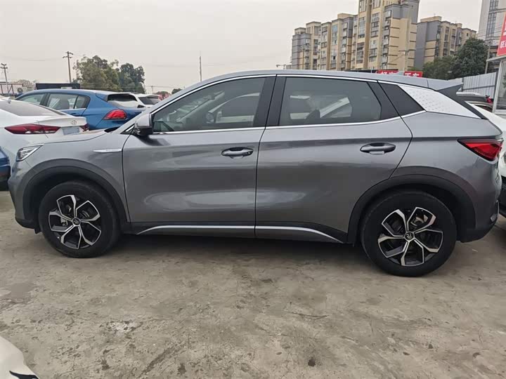 Фото 5 - BYD Yuan Plus