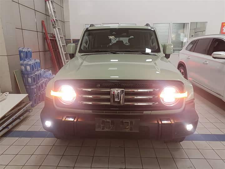 Фото 3 - Tank 300