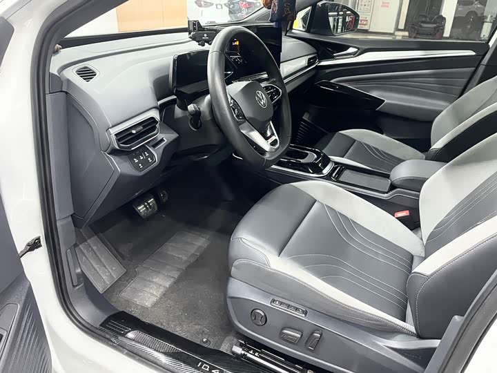 Фото 7 - Volkswagen ID.4 Crozz