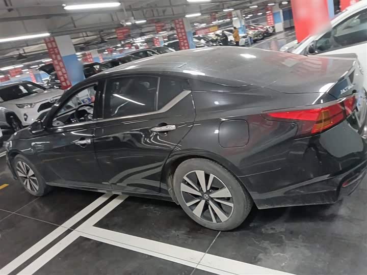 Фото 5 - Nissan Teana