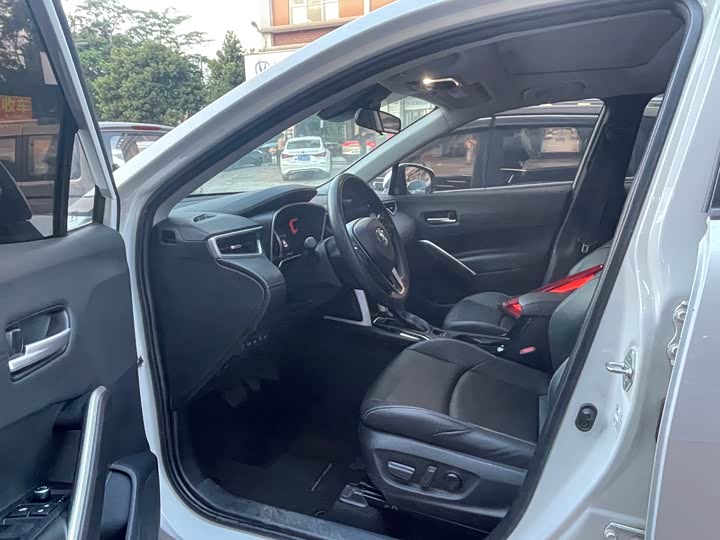 Фото 2 - Toyota Frontlander