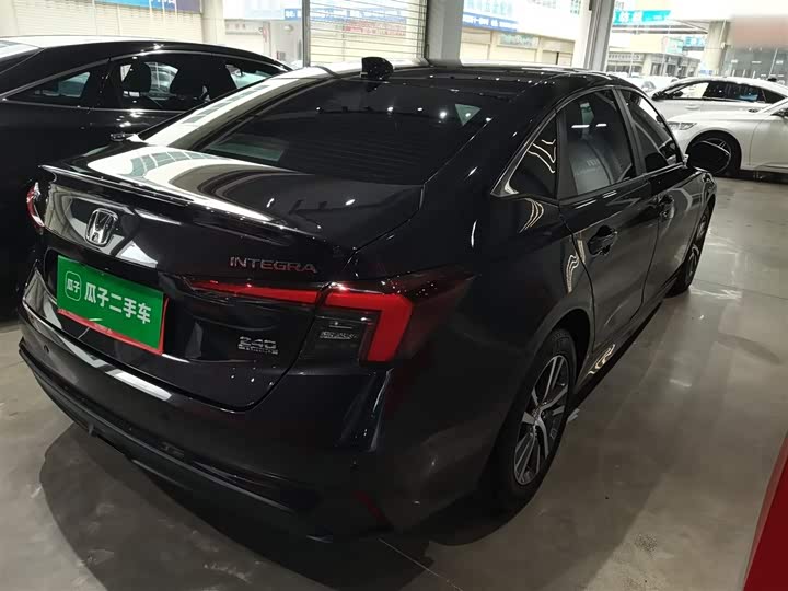 Фото 7 - Honda Integra