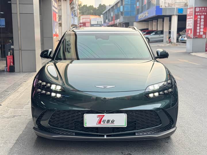 Фото 2 - Genesis GV60