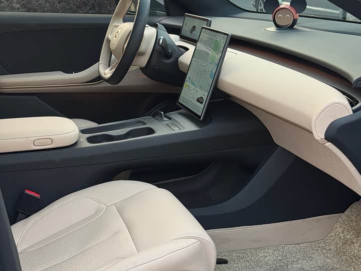 Фото 8 - Nio ET5