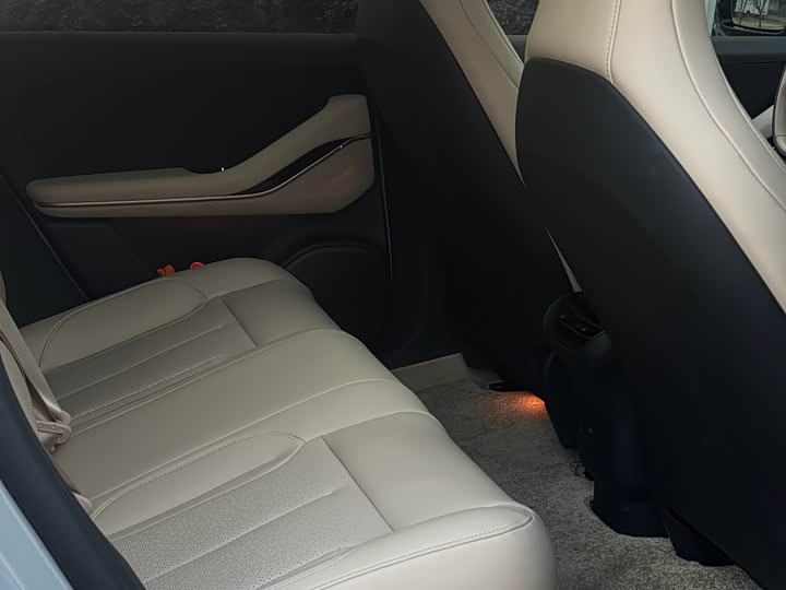 Фото 9 - Nio ET5