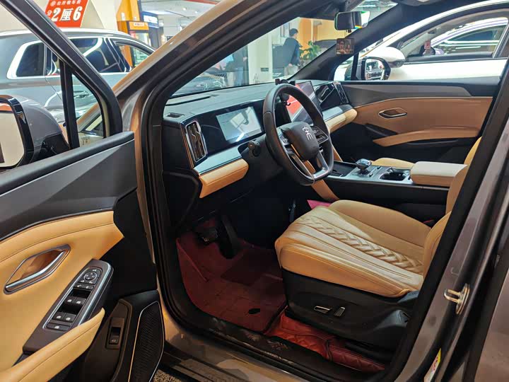 Фото 2 - BYD Song L DM-i Hybrid