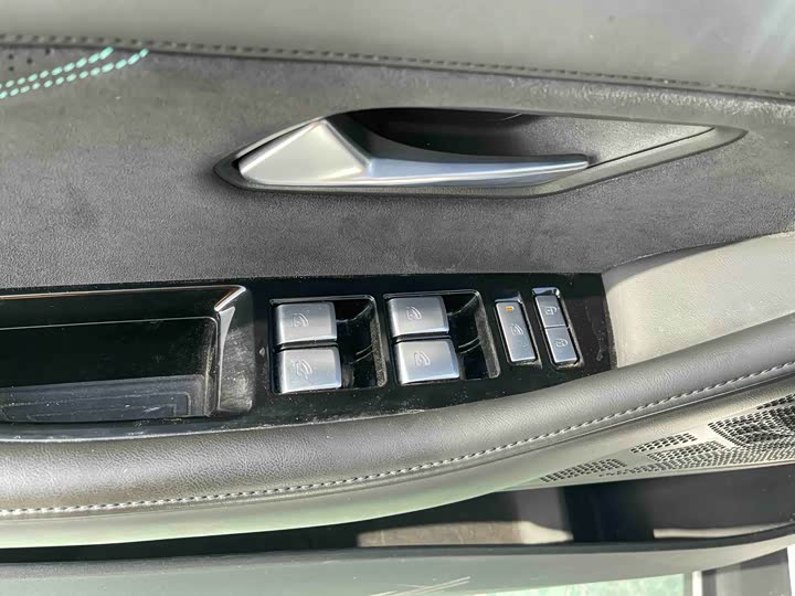 Фото 7 - Changan Deepal SL03