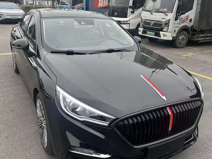 Фото 3 - Hongqi H5
