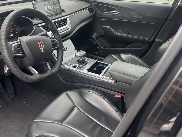 Фото 6 - Hongqi H5