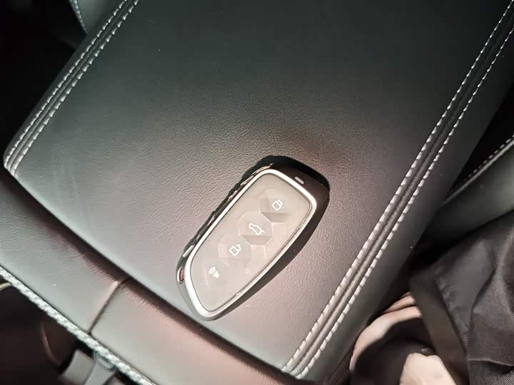 Фото 9 - Haval H-Dog