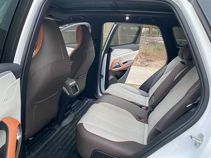 Фото 9 - BYD Song Pro