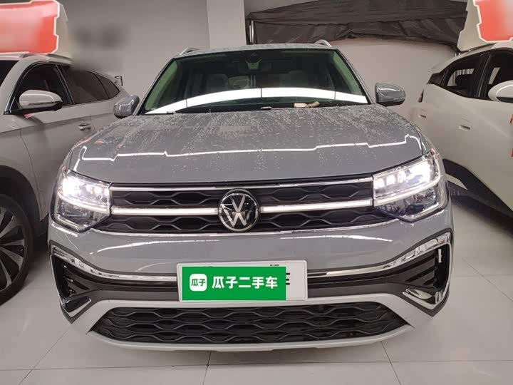 Фото 3 - Volkswagen Tharu