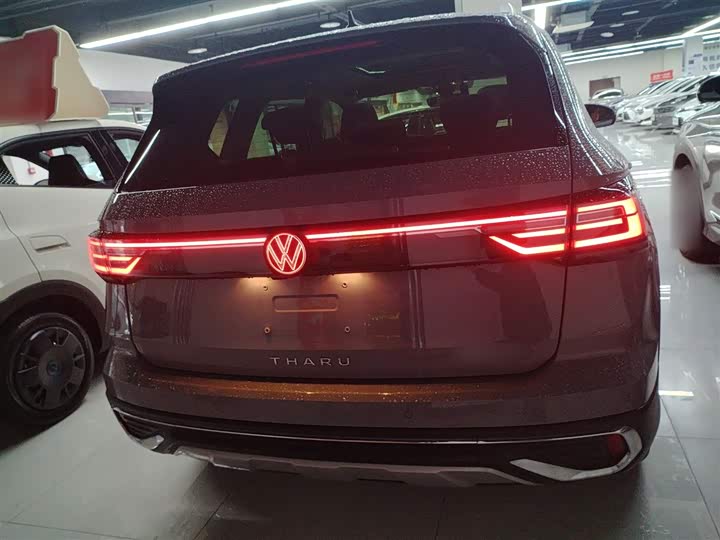 Фото 6 - Volkswagen Tharu