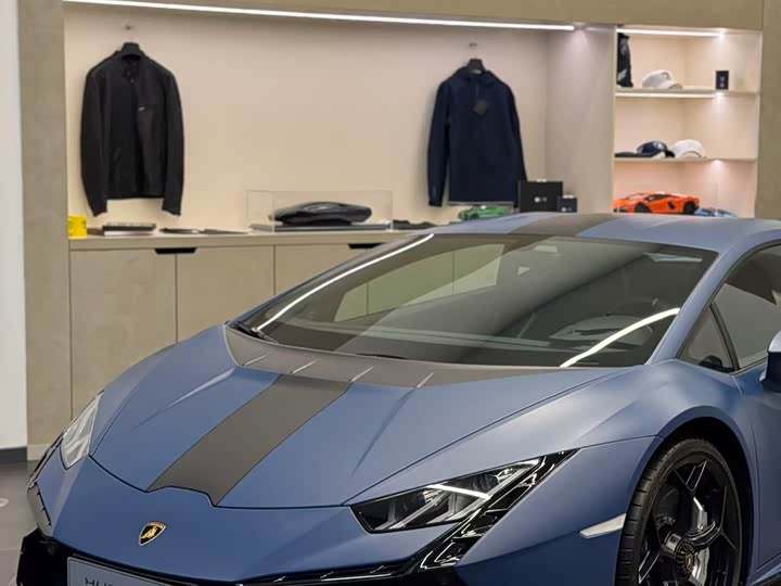 Фото 1 - Lamborghini Huracán