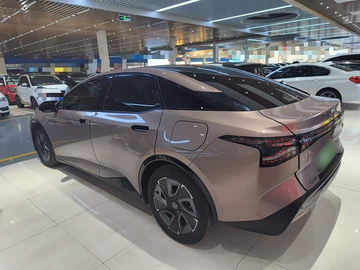 Фото 5 - Toyota bZ3