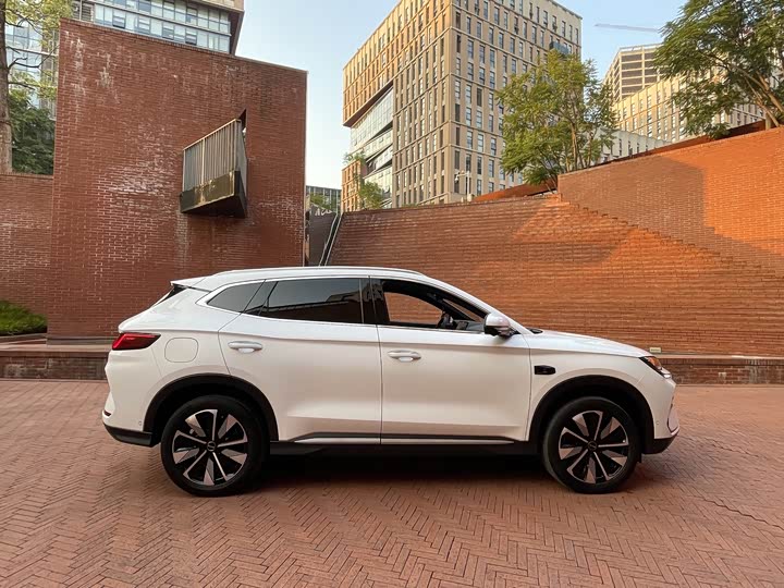 Фото 6 - BYD Song Plus Hybrid/EV