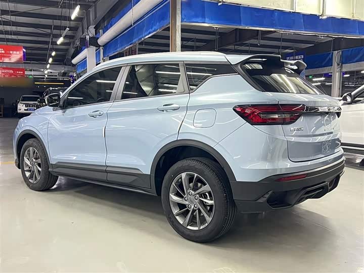 Фото 4 - Geely Coolray