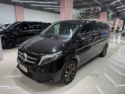 Фото 1 - Mercedes-Benz V-Class