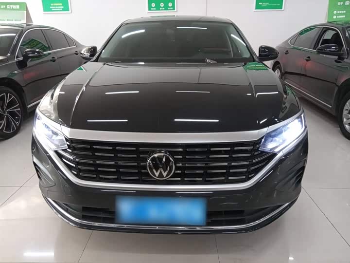 Фото 3 - Volkswagen Passat