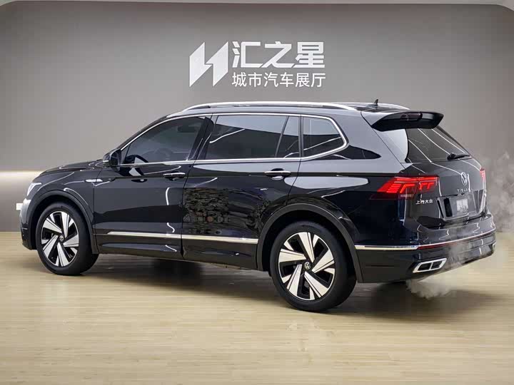 Фото 3 - Volkswagen Tiguan L Pro