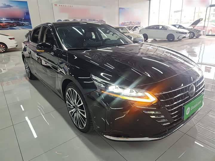 Фото 4 - Nissan Teana